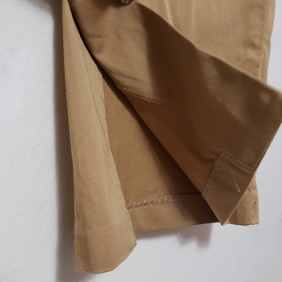 Burberry London Capris - Picture 6 of 10
